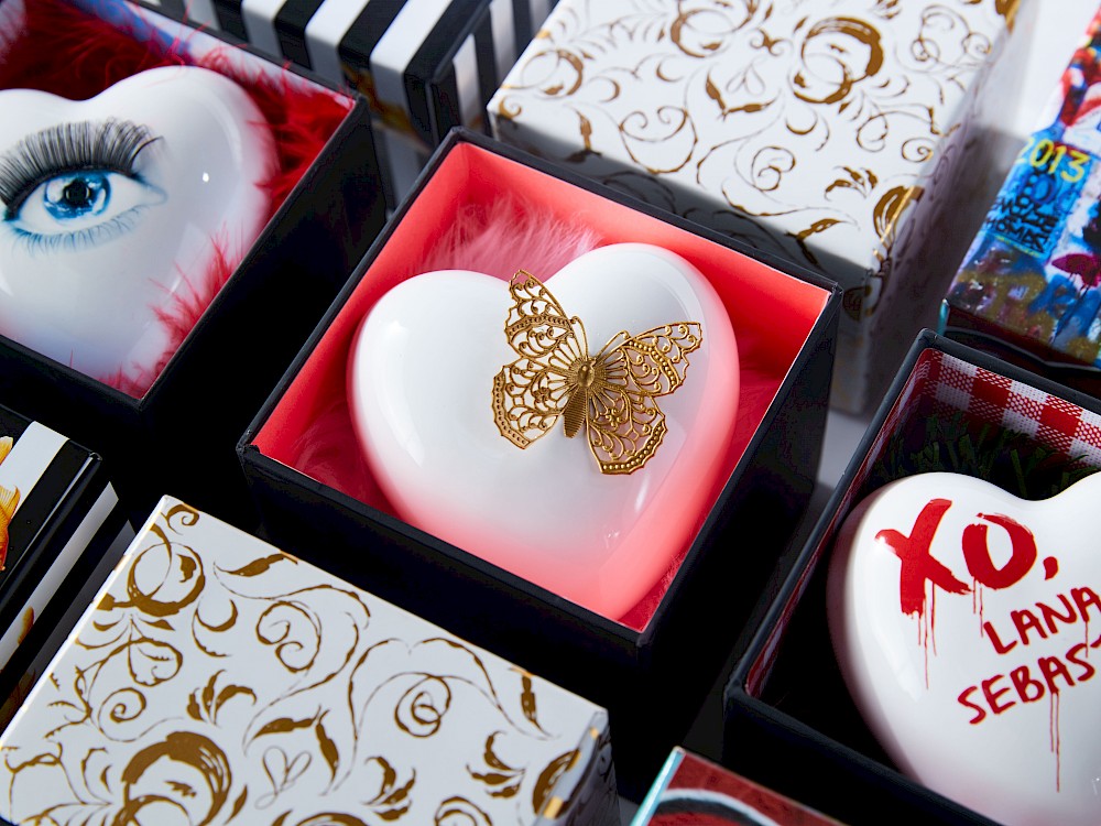 Ceramic heart triptych keepsake invitation for 3 day celebration